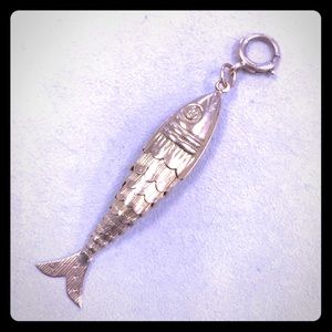 14k Yellow Gold Fish Pendant/Charm